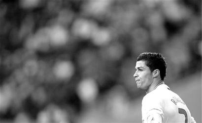 约基奇缺阵 雄鹿告负