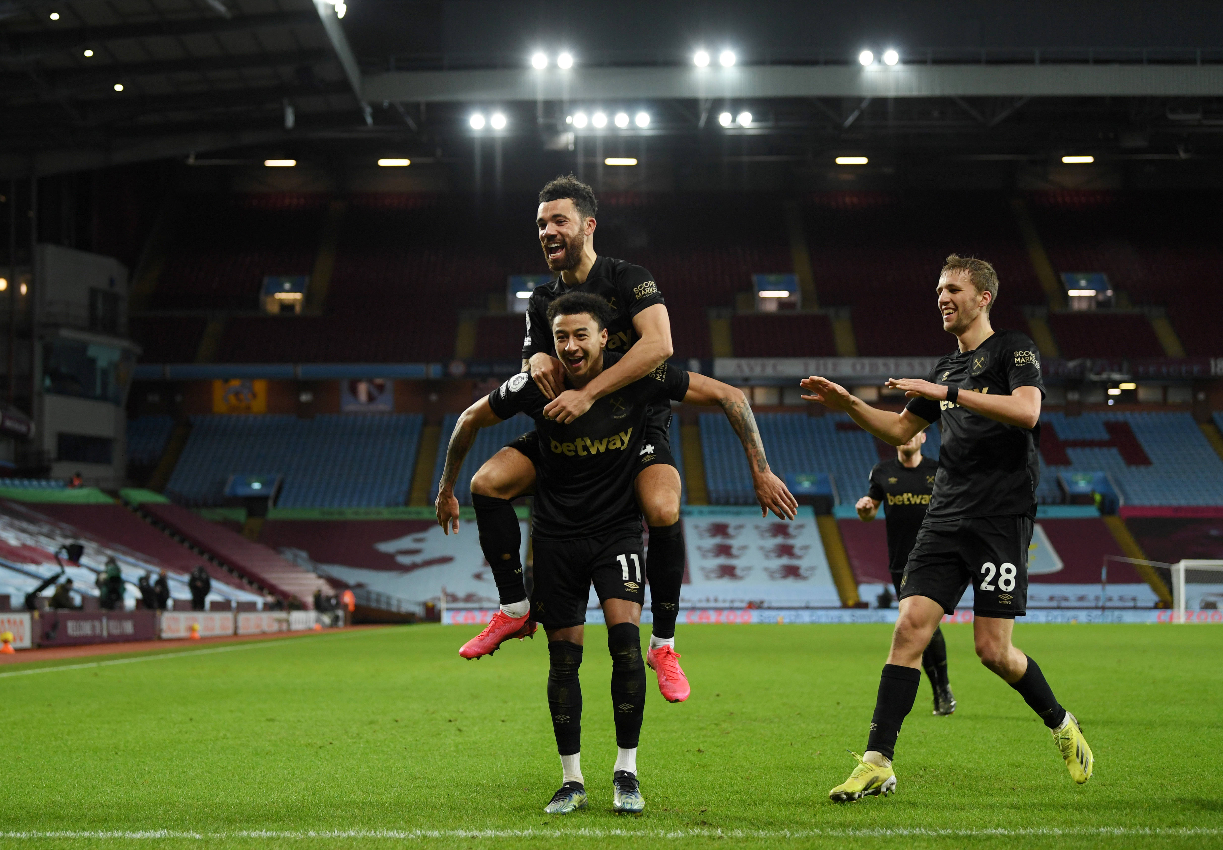 求生锻造游戏指环王重返莫瑞亚将迎来续作