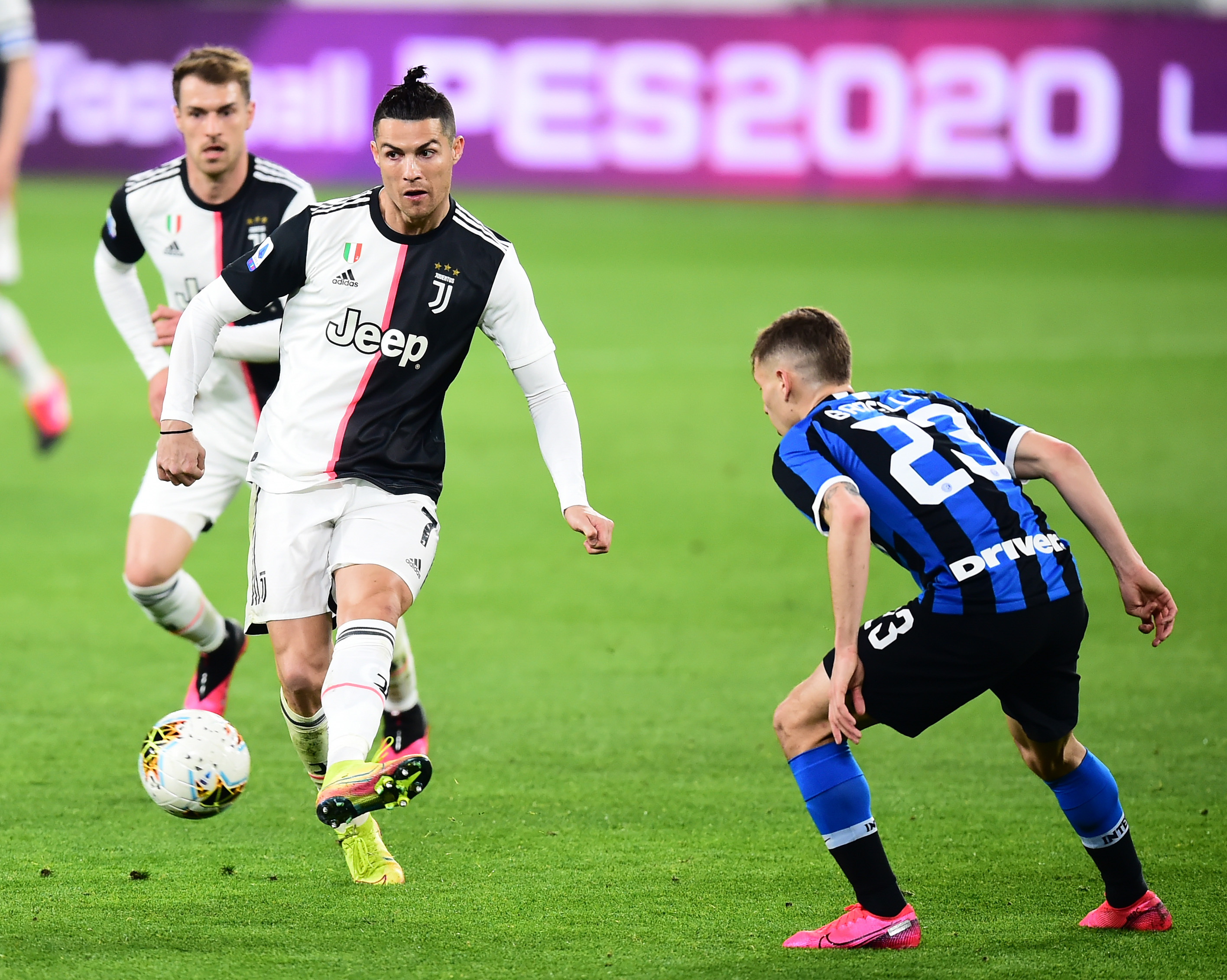 欧冠晋级概率模型分析 多项指标综合评估